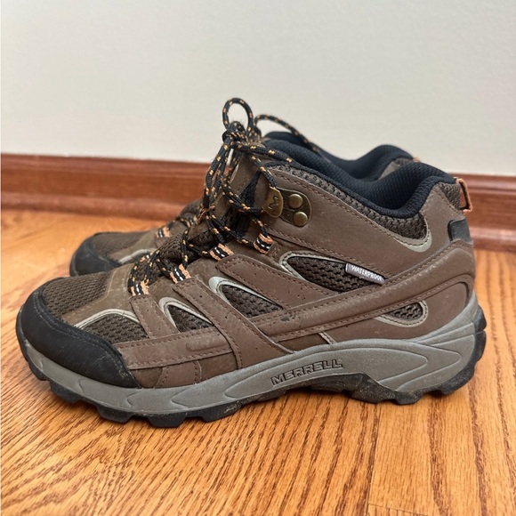 Merrell Moab Mid Waterproof Hiking Boots Kids 5.5 Womens 7 - Picture 3 of 7